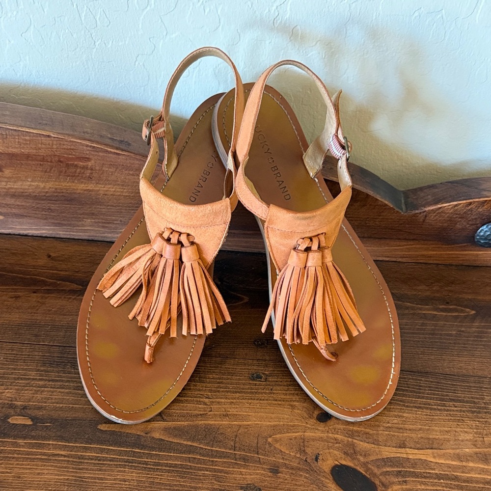Lucky Brand Sandals with Tassels Size 9
